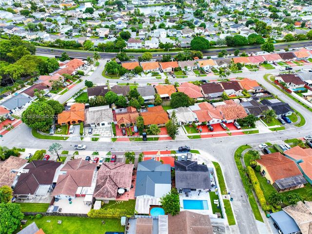 14543 SW 97th St, Miami, FL 33186