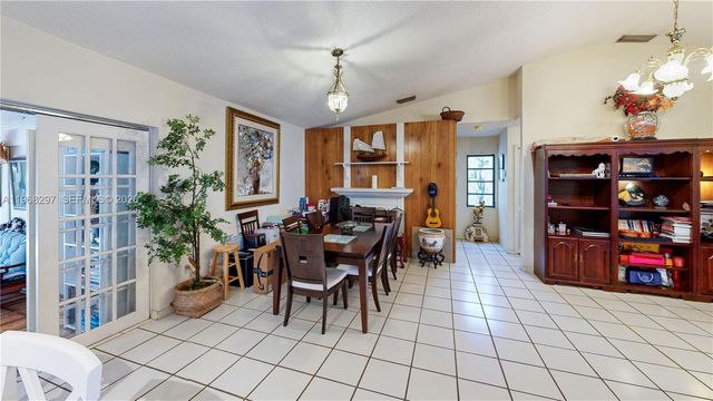 14543 SW 97th St, Miami, FL 33186