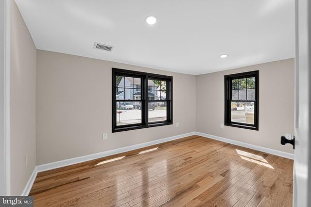 4922 DOGWOOD ST, Shady Side, MD 20764