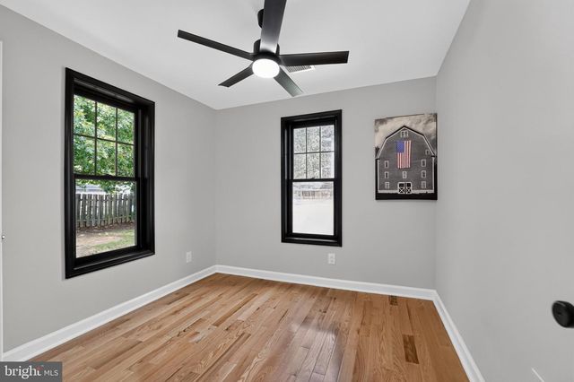 4922 DOGWOOD ST, Shady Side, MD 20764