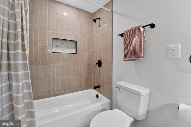 4922 DOGWOOD ST, Shady Side, MD 20764