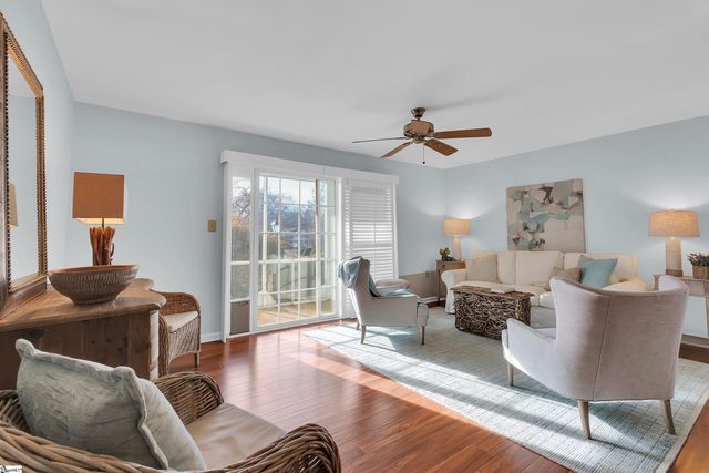 925 Cleveland Street Unit 35, Greenville, SC 29601