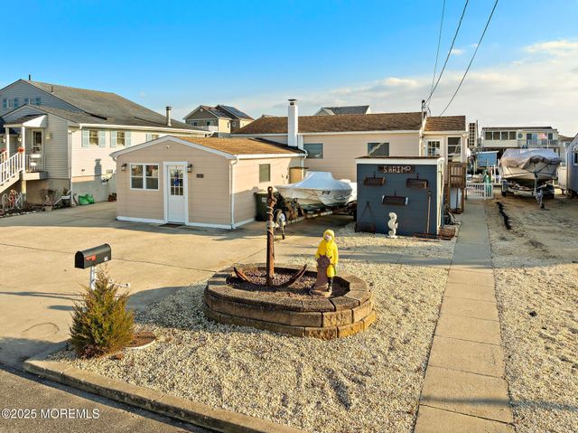 79 Dolphin Road, Tuckerton, NJ 08087