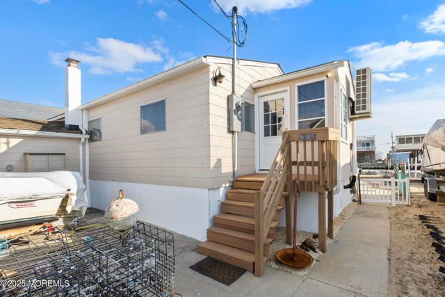 79 Dolphin Road, Tuckerton, NJ 08087