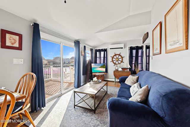 79 Dolphin Road, Tuckerton, NJ 08087