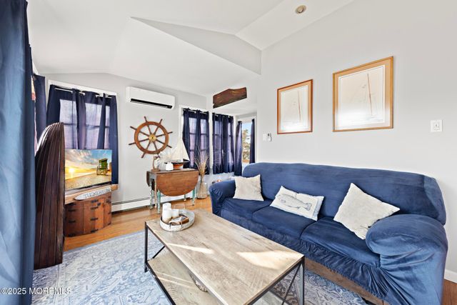 79 Dolphin Road, Tuckerton, NJ 08087