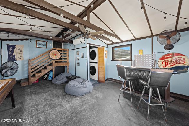 79 Dolphin Road, Tuckerton, NJ 08087