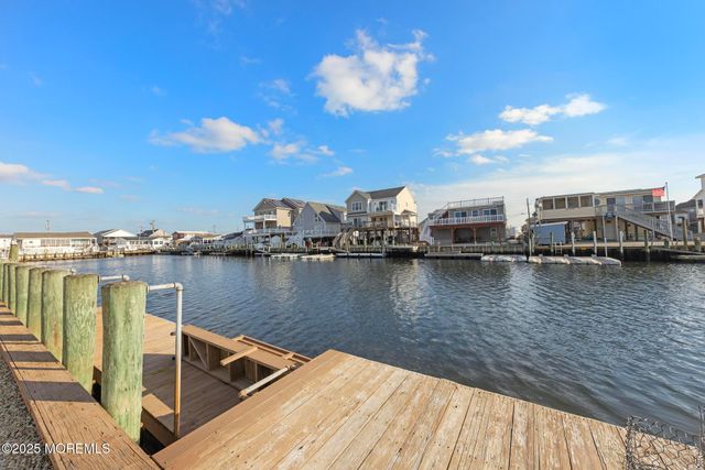 79 Dolphin Road, Tuckerton, NJ 08087