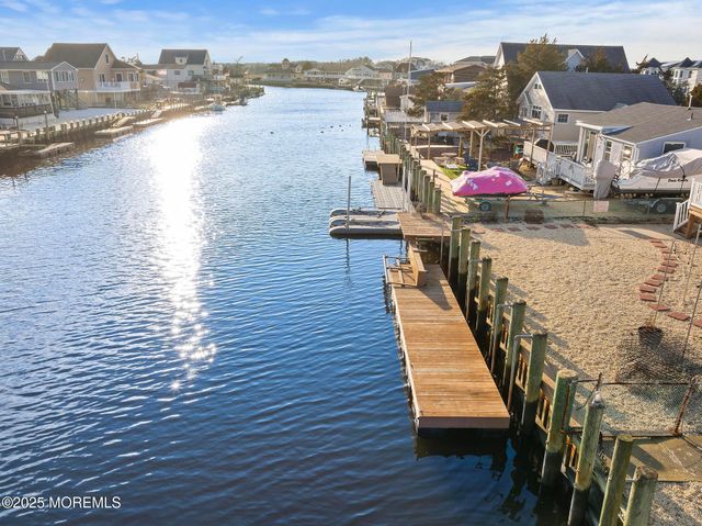 79 Dolphin Road, Tuckerton, NJ 08087