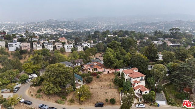 811 Oneonta Drive, Los Angeles, CA 90065