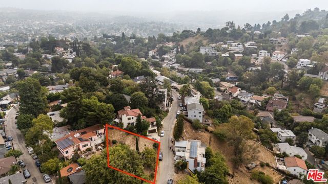 811 Oneonta Drive, Los Angeles, CA 90065