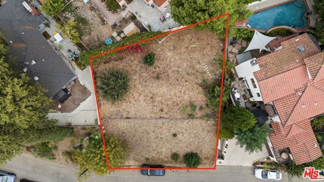 811 Oneonta Drive, Los Angeles, CA 90065