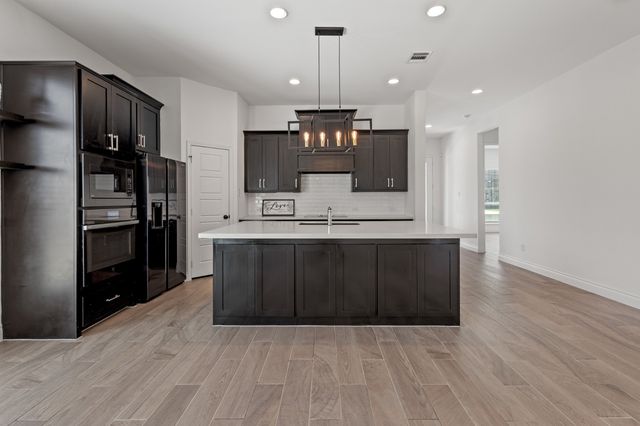 960 Knoxbridge Road, Forney, TX 75126