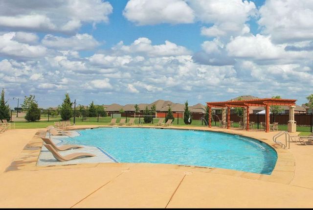 960 Knoxbridge Road, Forney, TX 75126