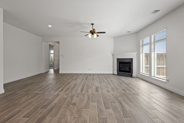 960 Knoxbridge Road, Forney, TX 75126