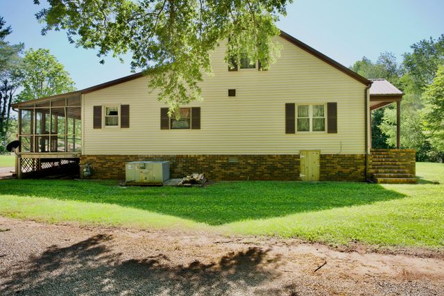 320 Marsh Dr, Sparta, TN 38583