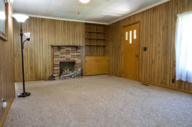 320 Marsh Dr, Sparta, TN 38583