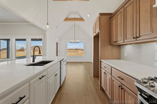 316 Emery Lane, Bartlesville, OK 74006