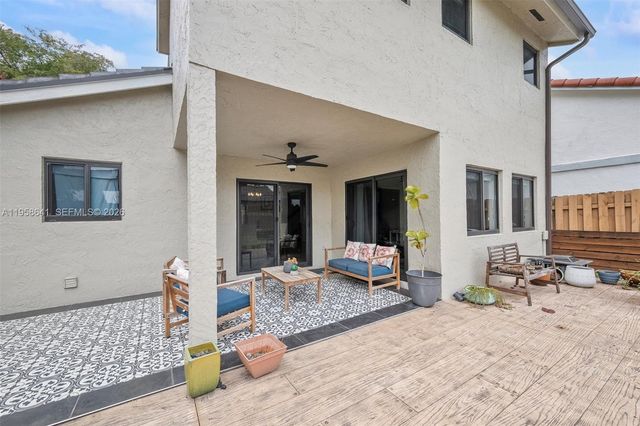 9645 SW 151st Ave, Miami, FL 33196