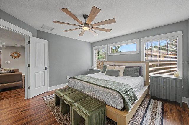 4705 N BOULEVARD, Tampa, FL 33603