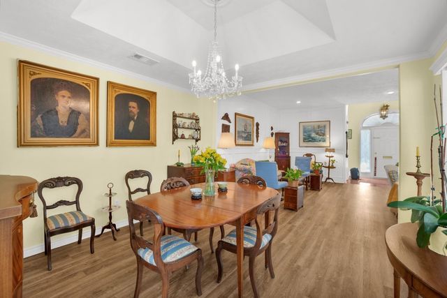 7074 Regalview Circle, Dallas, TX 75248