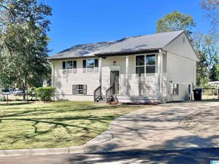 916 GALE CIRCLE, Birmingham, AL 35228