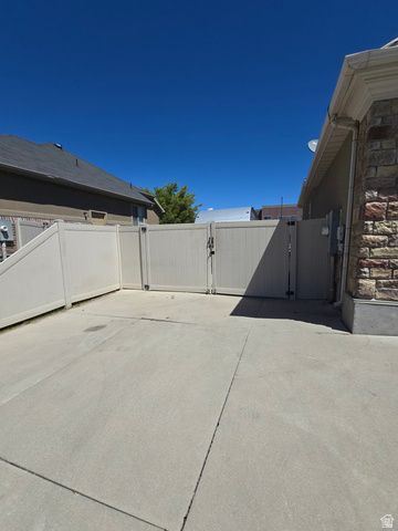 5664 W BOULDER CREEK RD, West Jordan, UT 84081