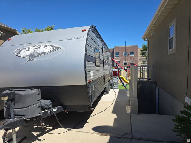 5664 W BOULDER CREEK RD, West Jordan, UT 84081