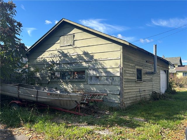 327 Woodview Avenue, Corning City, NY 14830