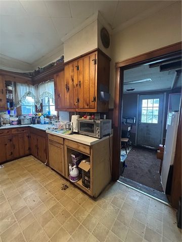 327 Woodview Avenue, Corning City, NY 14830