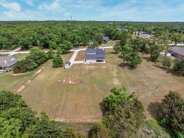 14901 Remington Drive, Newalla, OK 74857