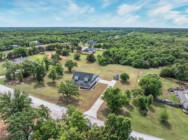 14901 Remington Drive, Newalla, OK 74857