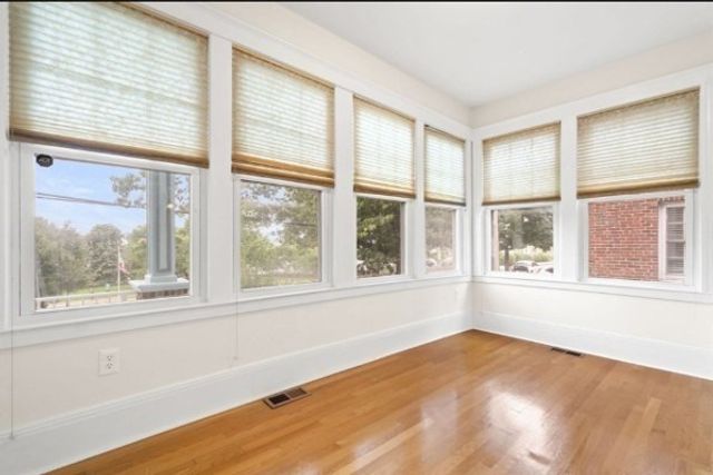 7 Nichols St 1, Chelsea, MA 02150