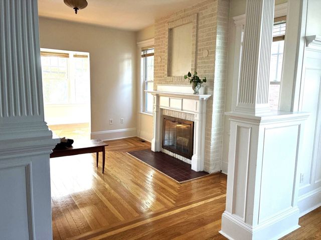 7 Nichols St 1, Chelsea, MA 02150