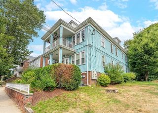 7 Nichols St 1, Chelsea, MA 02150