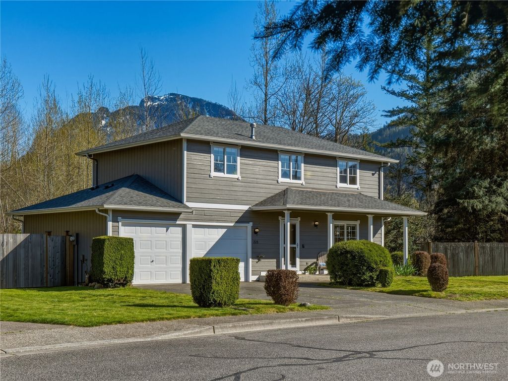 228 Amanda Avenue, Gold Bar, WA 98251