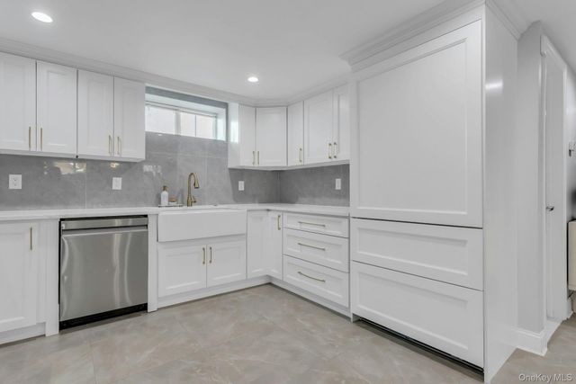 145-75 6th Avenue, Whitestone, NY 11357