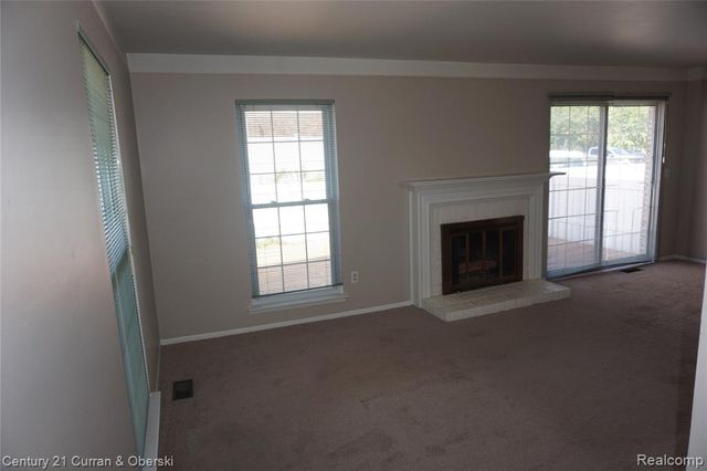 20905 E Glen Haven Circle, Northville, MI 48167