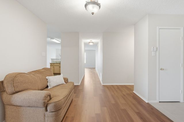 4901 Parkview Hills Lane, Fort Worth, TX 76179