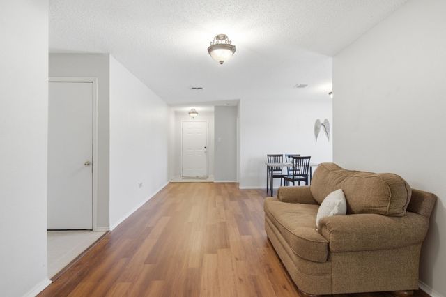 4901 Parkview Hills Lane, Fort Worth, TX 76179