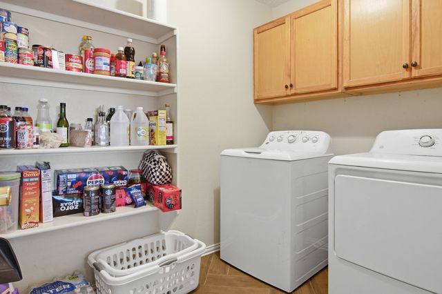 4901 Parkview Hills Lane, Fort Worth, TX 76179