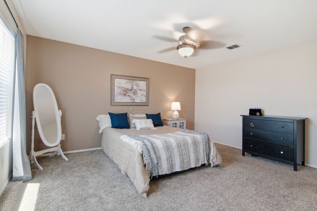 4901 Parkview Hills Lane, Fort Worth, TX 76179