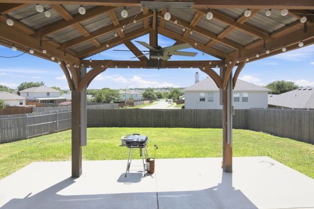 4901 Parkview Hills Lane, Fort Worth, TX 76179