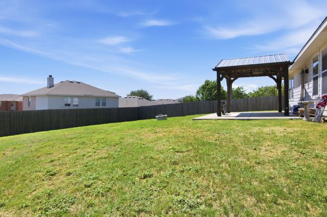 4901 Parkview Hills Lane, Fort Worth, TX 76179