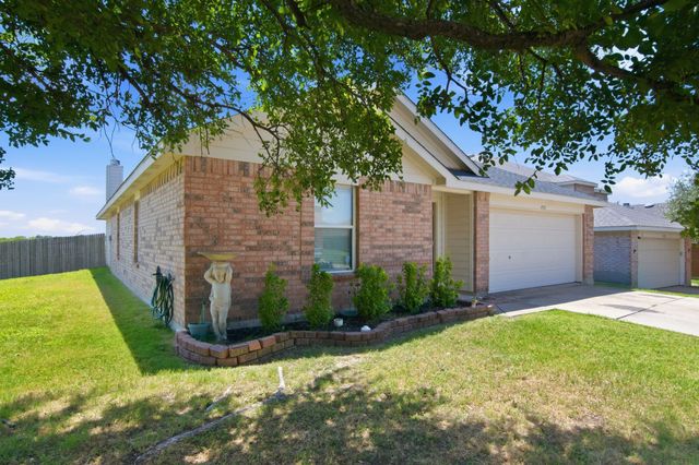 4901 Parkview Hills Lane, Fort Worth, TX 76179