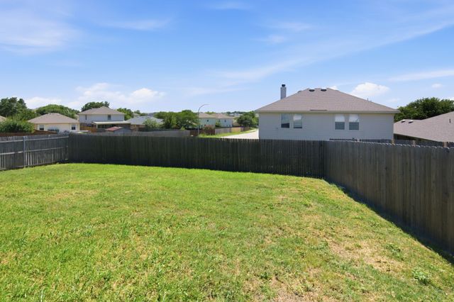 4901 Parkview Hills Lane, Fort Worth, TX 76179