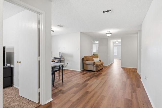 4901 Parkview Hills Lane, Fort Worth, TX 76179