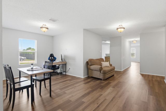 4901 Parkview Hills Lane, Fort Worth, TX 76179
