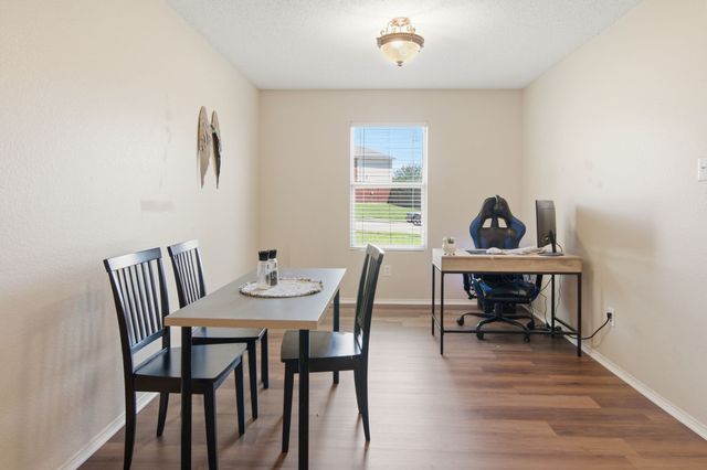 4901 Parkview Hills Lane, Fort Worth, TX 76179