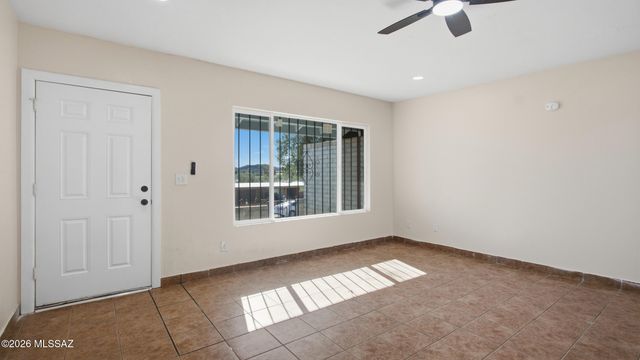 1846 W Caravelle Road, Tucson, AZ 85713